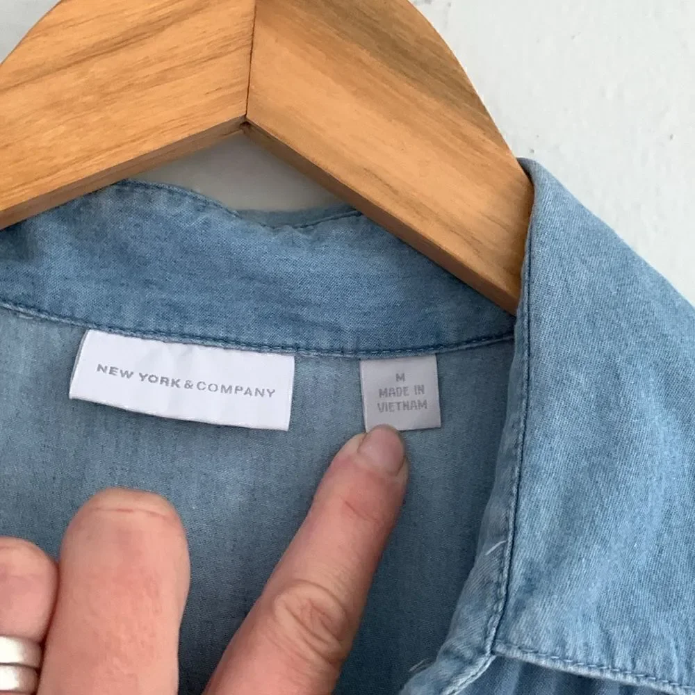 New York and Company chambray fit and flare sleeveless button down summer dress - Picture 6 of 9